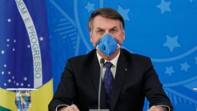 Photo of Bolsonaro bloquea a críticos en redes sociales