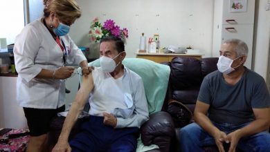Photo of Salud anuncia que tres centros de vacunación abrirán sus puertas este sábado