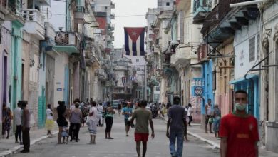 Photo of Tiendas en dólares de Cuba avivan enfado, división en medio de crisis económica