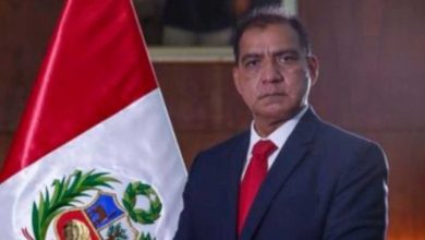Photo of Ministro del Interior de Perú renuncia tras cuestionada fiesta en su casa