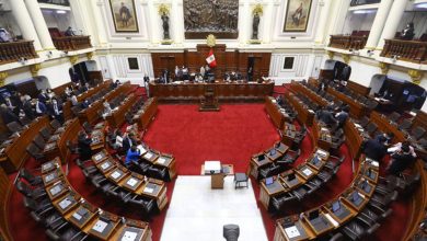 Photo of Congreso de Perú prohíbe ingreso de legisladores no vacunados contra el COVID-19
