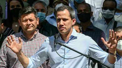 Photo of «No los queremos»: oposición marchó en tierra de Chávez dispuesta a volver a las urnas