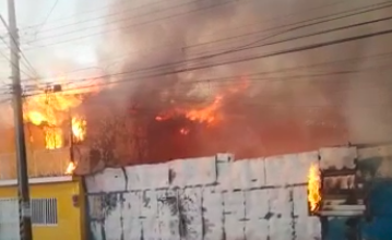 Photo of Millonarias perdidas tras incendio en centro de Calama