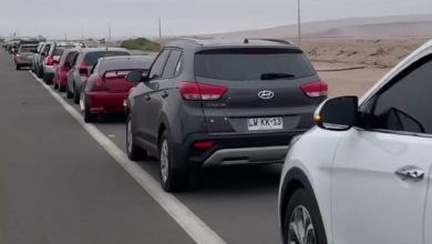 Photo of Impactante fila de autos para salir a Tacna en Arica