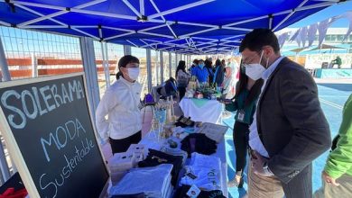 Photo of Con participación de funcionarios se desarrolló la «1a Feria de Emprendimiento Sustentable HCC»