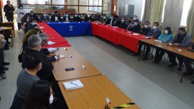 Photo of Avanza trabajo mancomunado en pro de la seguridad en los establecimientos educacionales de Calama