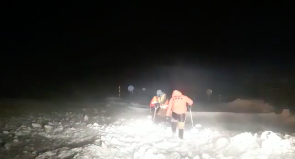 Photo of Rescate 30 personas en la nieve ruta ch27