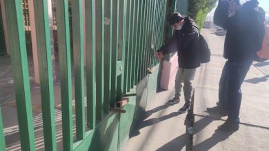 Photo of Apoderados Liceo B-10 América protestan por inseguridad en establecimiento y aumento delincuencia