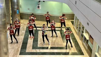 Photo of Funcionarias del Hospital de Calama Dr. Carlos Cisternas se ejercitan y culturizan al ritmo del FitFolk