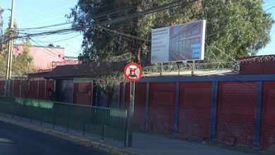 Photo of Detienen a tres sujetos que intentaron robar en el liceo Luis Cruz Martínez durante la madrugada