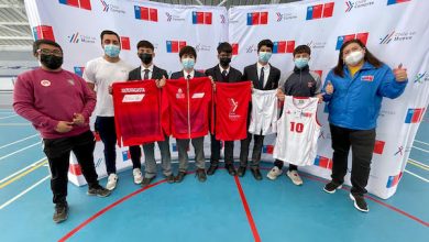 Photo of Deportistas regionales reciben indumentaria para sus competencias