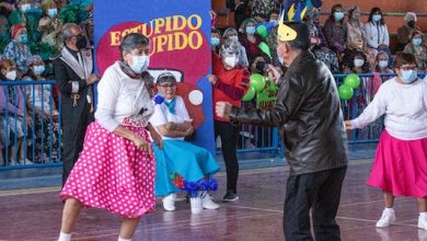 Photo of EL PROGRAMA MÁS ADULTOS MAYORES AUTOVALENTES CELEBRÓ SU ANIVERSARIO CON DISFRACES DE TELESERIES ICÓNICAS