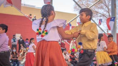 Photo of Con muestra folklórica celebran fiestas patrias en liceo Diego Portales