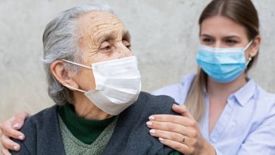 Photo of Expertos hacen llamado al uso de mascarillas en espacios públicos con aglomeraciones