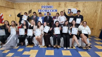 Photo of ROTARY CLUB CALAMA PREMIA ALUMNOS DESTACADOS 2022