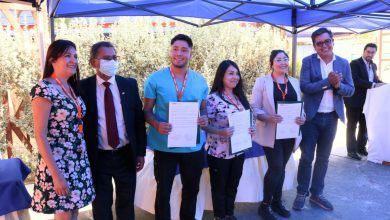 Photo of 43 FUNCIONARIOS DE LA ATENCIÓN PRIMARIA DE SALUD DE CALAMA PASARÁN A CONTRATO INDEFINIDO POR LEY DE ALIVIO