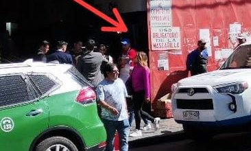 Photo of Asaltan pollería de feria Modelo