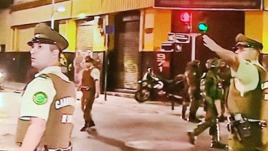 Photo of Carabinero baleado en la cabeza en fiscalización de auto en Santiago centro