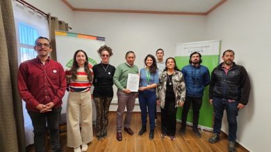 Photo of MUNICIPALIDAD DE SAN PEDRO DE ATACAMA FIRMA IMPORTANTE CONVENIO CON FUNDACIÓN URBANISMO SOCIAL