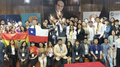 Photo of CHILE Y BOLIVIA CAMPEONES TRINACIONALES DE LA XIV DE LA ESCUELA DEBATE EN TACNA, PERÚ