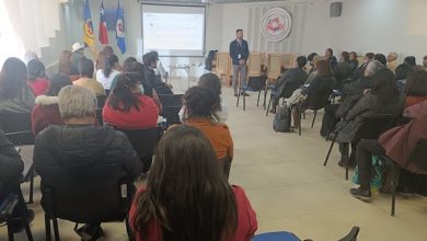 Photo of Liceo Bicentenarios Luis Cruz Martínez se informó sobre el proceso de traspaso al SLEP Licancabur