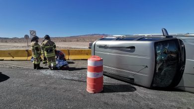 Photo of 3 heridos en volcamiento de furgon ruta Calama a Sierra Gorda