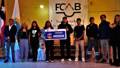 Photo of Municipalidad de Ollagüe entregó becas para estudiantes de enseñanza media y superior