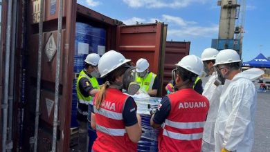 Photo of Salen a remate 690 toneladas de precursores químicos utilizados para la elaboración de cocaína incautados por Aduanas