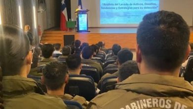 Photo of Crimen Organizado: Carabineros de Antofagasta Lidera Seminario sobre Lavado de Activos