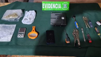 Photo of Carabineros de Calama detiene a sujeto: estarían vendiendo droga