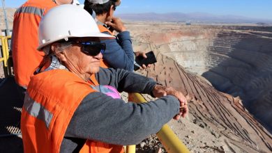 Photo of Mina Ministro Hales abrió puertas a la comunidad para Visitas a la División