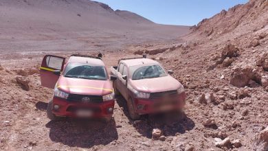 Photo of Carabineros de San Pedro de Atacama evitan que tres camionetas robadas fueran sacadas del país
