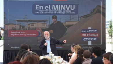 Photo of Ministro Carlos Montes: “Queremos motivar a empresas y empresarios a que participen de la construcción de vivienda para familias chilenas que no tienen”