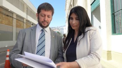 Photo of Diputados de oposición denuncian cirugías de cambio de sexo a menores en sistema de salud público