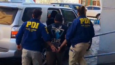 Photo of Detectives de la PDI Antofagasta detuvo a cinco personas con órdenes pendientes