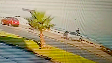 Photo of Impresionante accidente de tránsito peatón sale volando tras atropello de auto