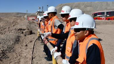 Photo of Estudiantes de Don Bosco Calama visitan por primera vez Minera Sierra Gorda SCM en el marco del Programa Clases Patrocinadas