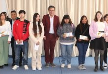 Photo of 100 ESTUDIANTES DE ESTUDIOS SUPERIORES RECIBIERON $500.000 EN APOYO PARA SU FORMACIÓN PROFESIONAL