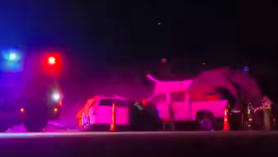 Photo of 2 fallecidos y un herido en colisión frontal de vehículos