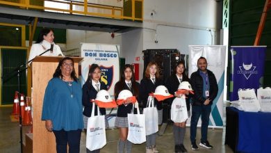 Photo of 32 estudiantes  serán capacitados por segundo año en programa de bodega y logística, junto con manejo de grúa horquilla