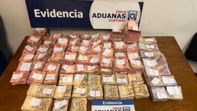 Photo of Aduana incauta el equivalente a $180 millones en moneda boliviana y 50 tarjetas bancarias en Chungará