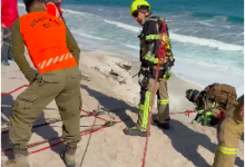 Photo of Rescatan a parapentista y pasajera de acantilado en La Portada