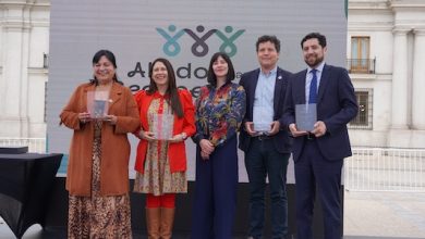 Photo of RECONOCEN A 100 ALIADOS Y ALIADAS POR LA INCLUSIÓN Y ACOMPAÑAMIENTO DE PERSONAS EN PROCESO DE RECUPERACIÓN