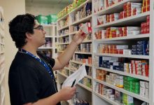 Photo of SALUD SANCIONARÁ A FARMACIAS QUE NO CUENTEN CON QUÍMICO DURANTE SU JORNADA