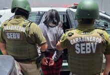 Photo of CARABINEROS DEL SEBV DETIENE A PRÓFUGA DE LA JUSTICIA EN CALAMA CON TRES ÓRDENES VIGENTES Y 61 ANTECEDENTES PENALES