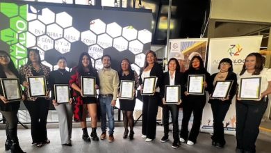 Photo of Mujeres de la provincia de El Loa concluyen curso de manejo camiones de extracción impulsado de Minera El Abra