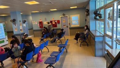 Photo of Funcionarios de emergencia del hospital Carlos Cisternas paralizaron