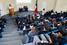 Photo of Lomas Bayas concluye con éxito el Programa Educación y Minería beneficiando a 240 estudiantes del Liceo Politécnico Los Arenales