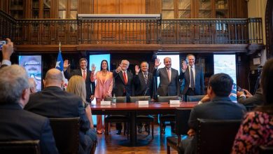 Photo of Se materializa NovaAndino Litio, la sociedad conjunta Codelco-SQM para el desarrollo del litio en el Salar de Atacama