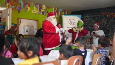 Photo of Trabajadores de El Abra llevaron fiesta navideña a familias del campamento Quetena